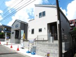  新築一戸建て