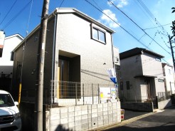 北西側から撮影