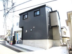 ２号棟を北西側から撮影