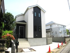 北西側から撮影