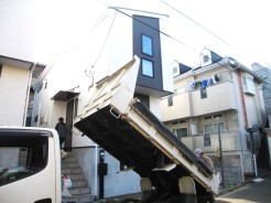 1号棟を北東側から撮影